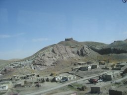 085 - verso il castello di hosap